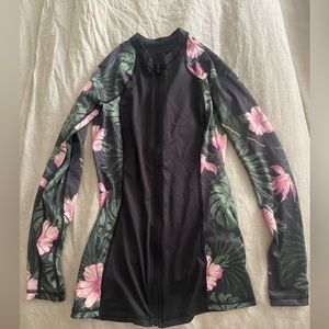 Hurley UPF 50+ long sleeve top over